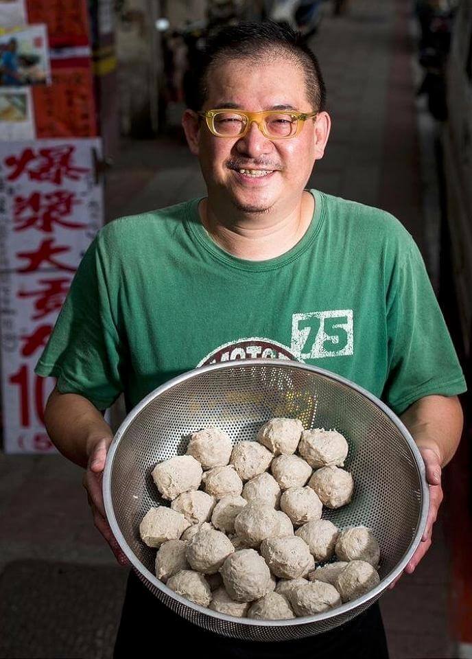 為延續阿爸的願望　前主播楊中化賣貢丸捐棺