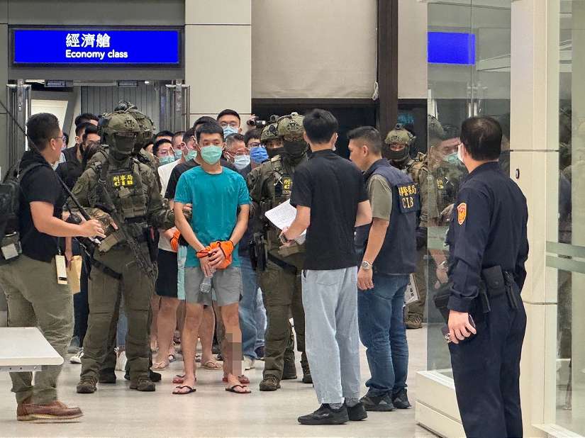 國人印尼峇里島遭逮 我國速啟動跨境合作機制 臺印合作遣返11名臺籍通緝犯